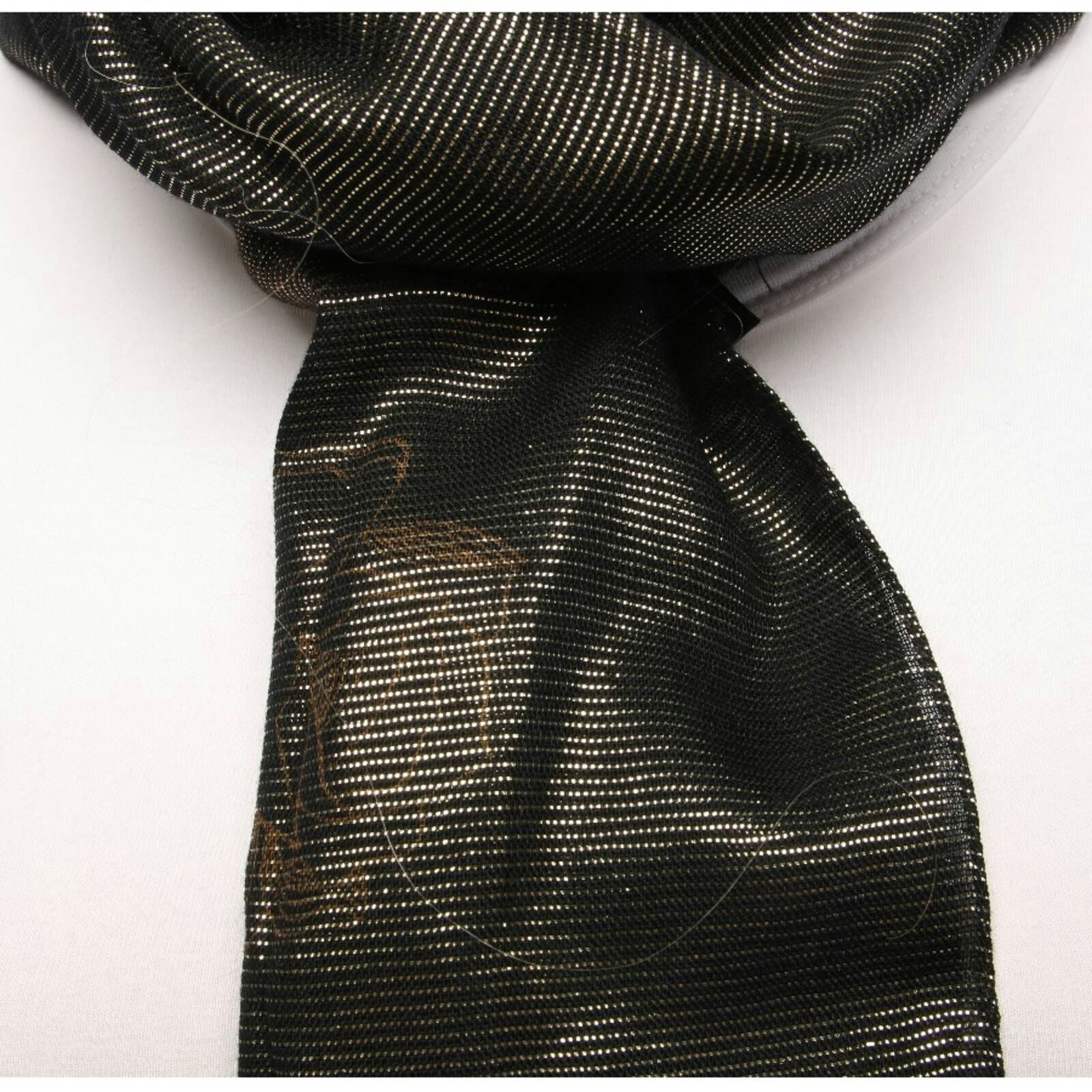 Image 2 of Scarf Black in color Black | Vite EnVogue