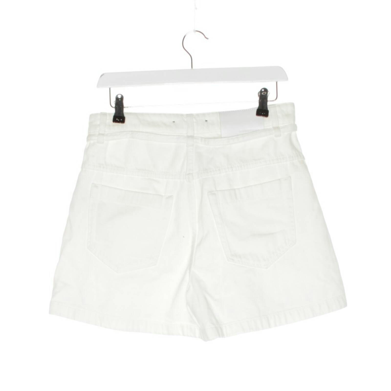 Image 2 of Shorts 38 White in color White | Vite EnVogue