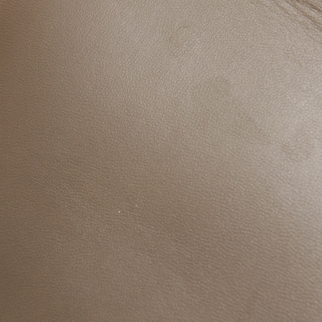 Image 9 of Shoulder Bag Light Brown in color Brown | Vite EnVogue