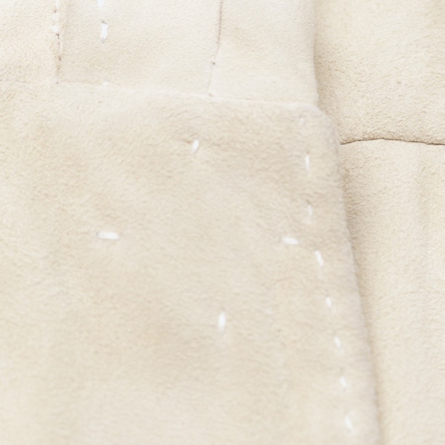 Image 4 of Leather Vest 36 Beige in color White | Vite EnVogue