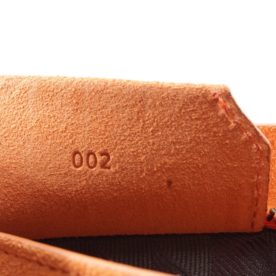 Image 7 of Crossbody Bag Orangered in color Orange | Vite EnVogue