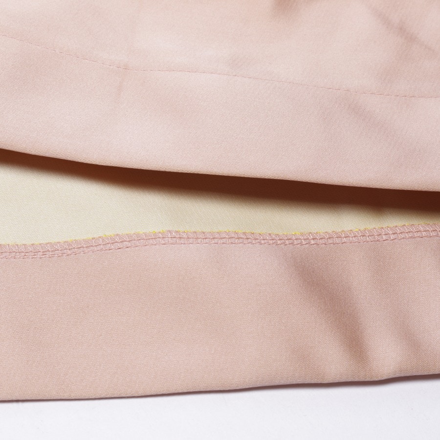 Image 5 of Skirt 40 Peach in color Yellow | Vite EnVogue