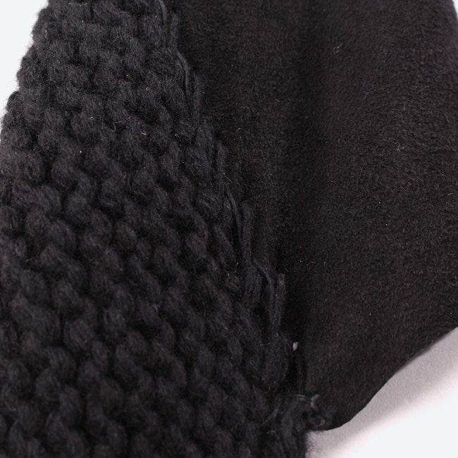 Image 7 of LeatherJacket in 34 in color Black | Vite EnVogue