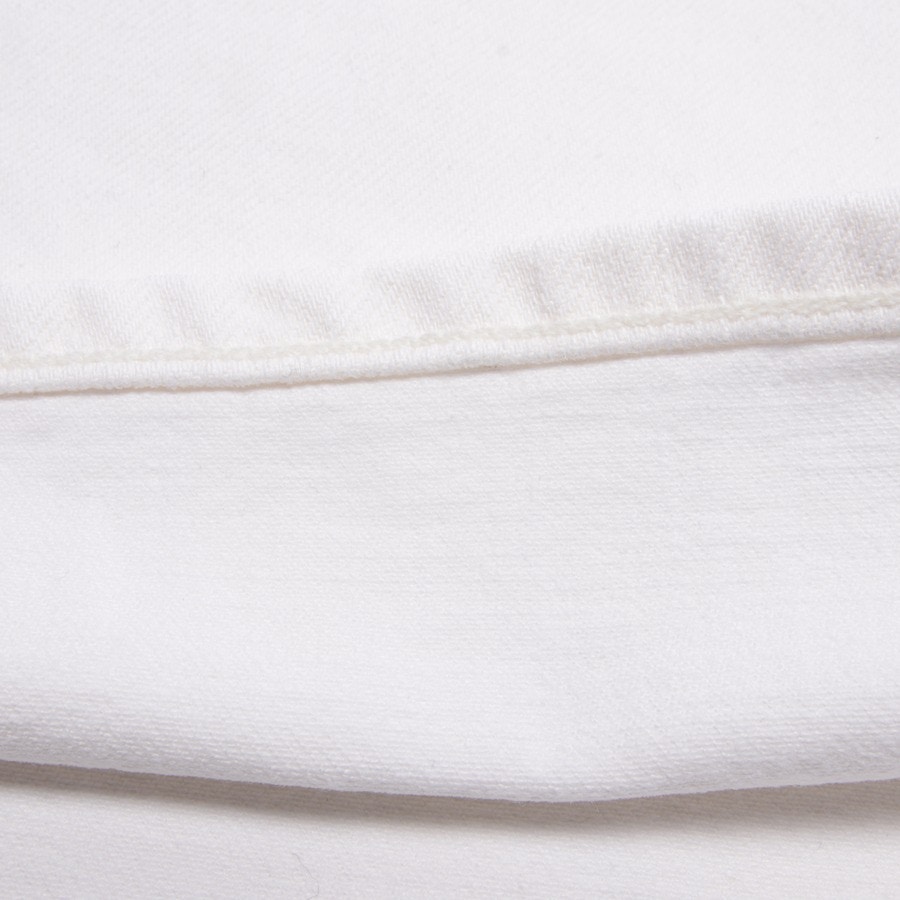 Image 5 of Skirt W28 White in color White | Vite EnVogue