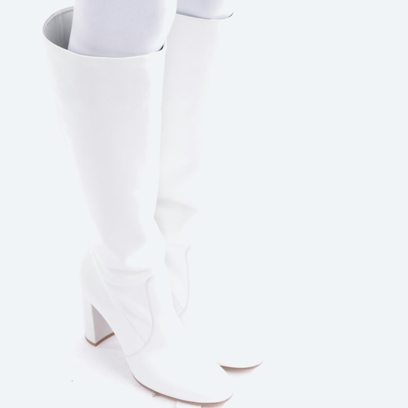 Image 1 of Boots EUR 41 White in color White | Vite EnVogue