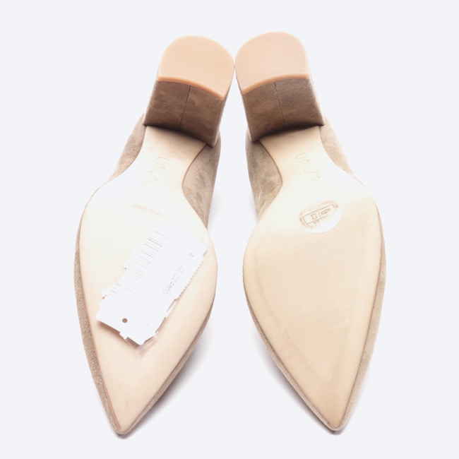 Image 4 of High Heels EUR 38 Beige in color White | Vite EnVogue