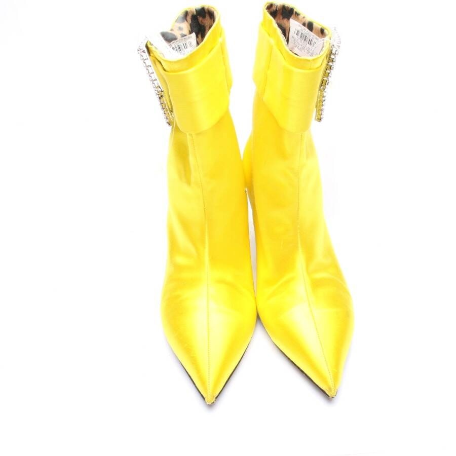 Image 2 of Ankle Boots EUR 39 Yellow in color Yellow | Vite EnVogue