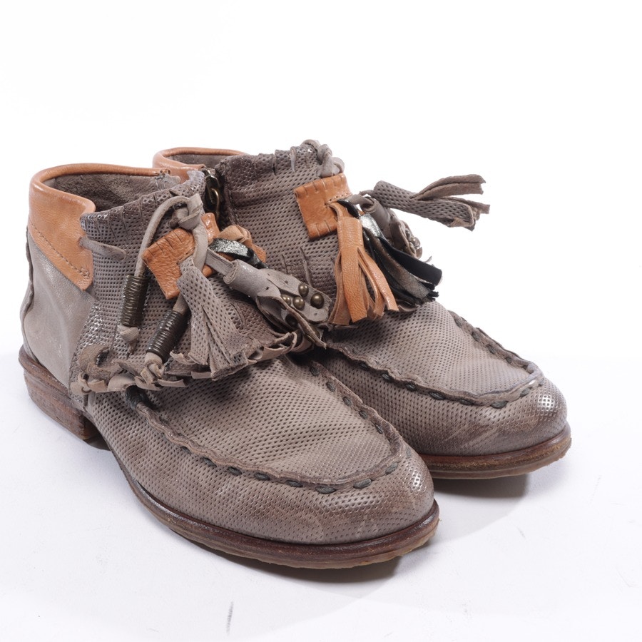 Image 3 of ankle boots EUR 36 grège in color grey | Vite EnVogue