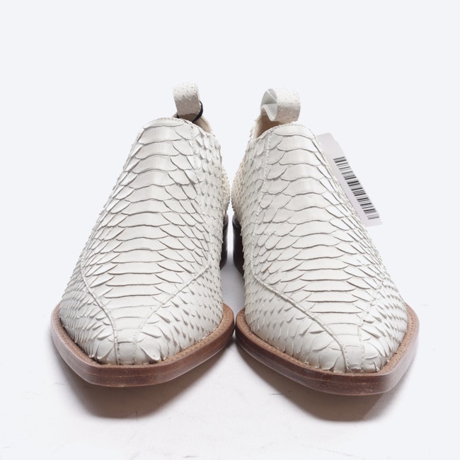 Image 4 of Loafers EUR38 Beige in color White | Vite EnVogue