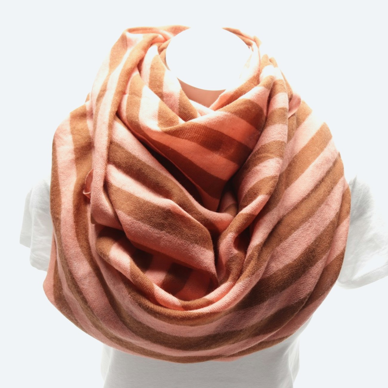 Image 1 of scarf in color Rosewood | Vite EnVogue