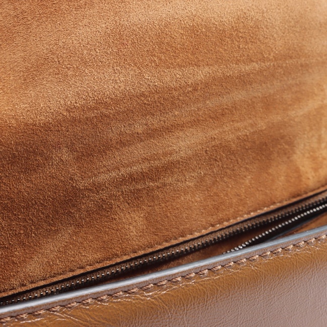 Image 7 of Glam lock Shoulder Bag Cognac in color Brown | Vite EnVogue