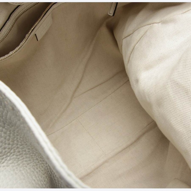 Image 8 of Heritache Shoulder Bag White in color White | Vite EnVogue