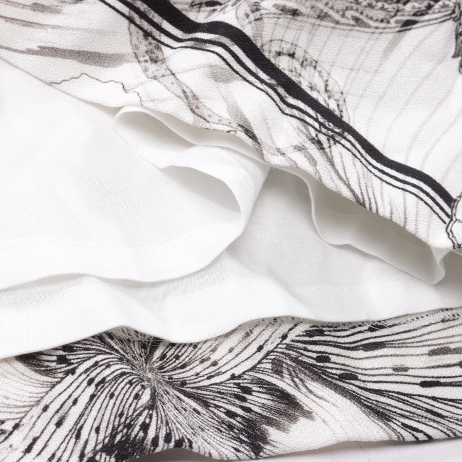 Image 5 of Skirt 36 White in color White | Vite EnVogue