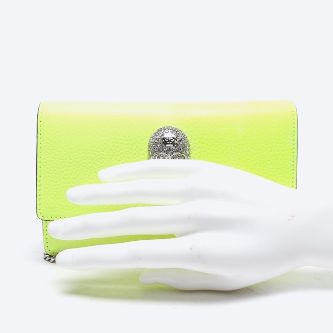 Image 4 of Shoulder bag skull crystal Evening Bags Neon yellow in color Neon | Vite EnVogue