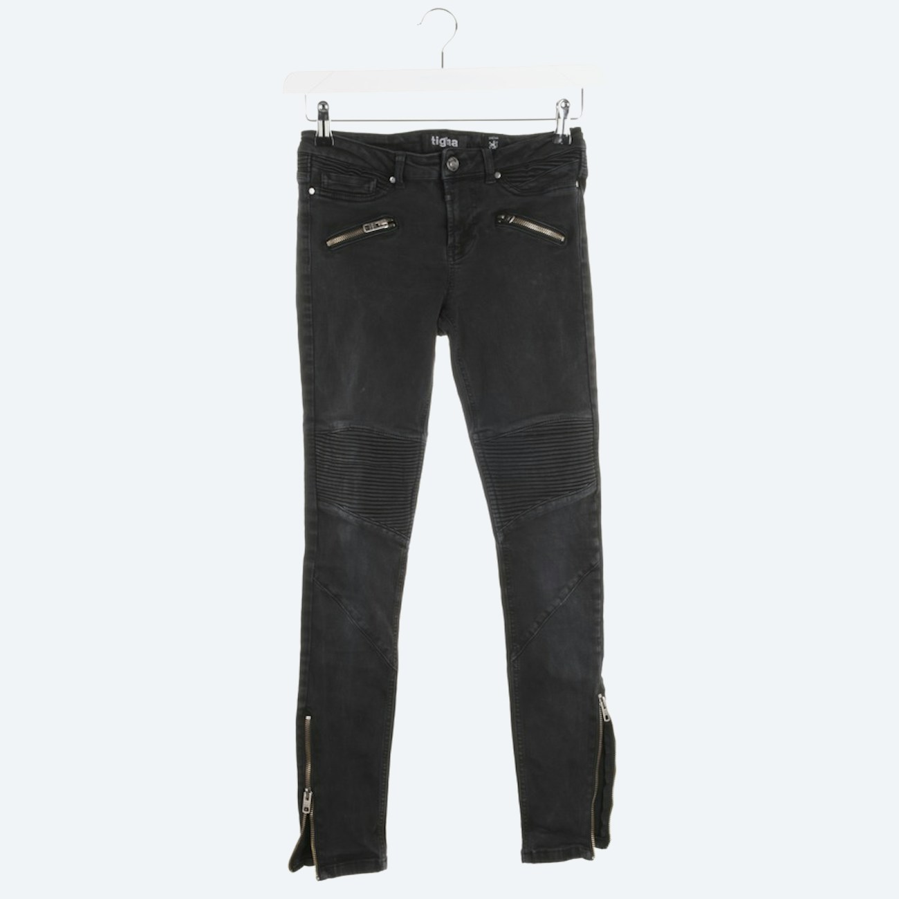 Image 1 of Skinny Jeans W25 Black in color Black | Vite EnVogue