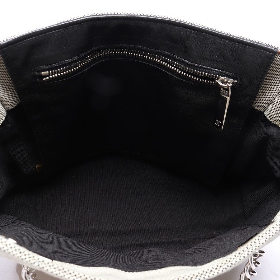 Image 5 of Camellia no.5 dead Handbag Light Gray in color Gray | Vite EnVogue