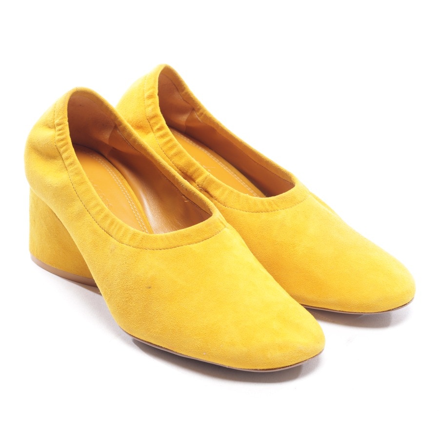 Image 3 of Emilia Pumps EUR 35 Mustard Yellow in color Yellow | Vite EnVogue