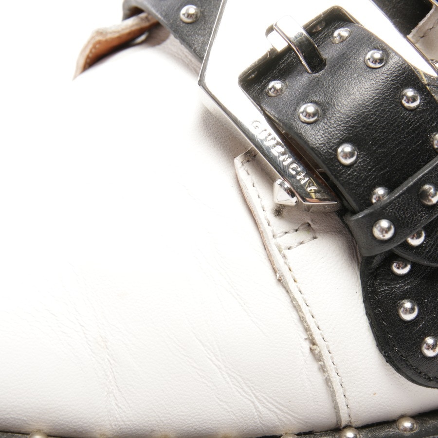 Image 6 of Boots EUR 40 White in color White | Vite EnVogue