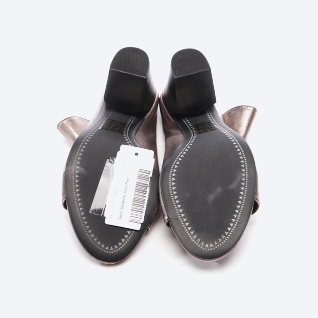 Image 4 of Heeled Sandals EUR 36 Rosegold in color Metallic | Vite EnVogue
