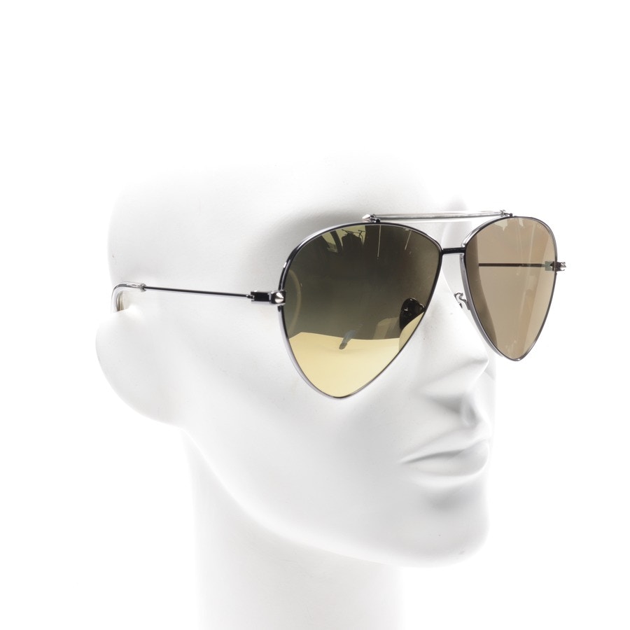 Image 3 of AM058S Aviator Silver in color Metallic | Vite EnVogue