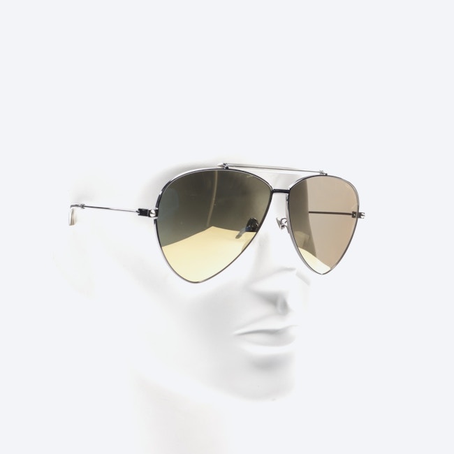 Image 3 of AM005S Aviator Silver in color Metallic | Vite EnVogue