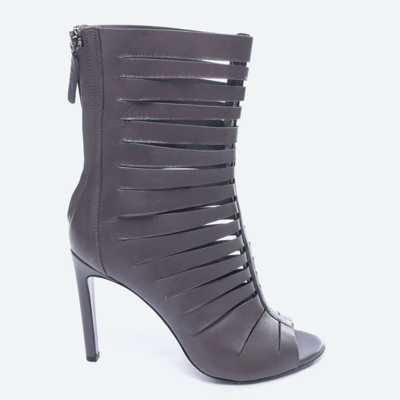 Image 1 of Heeled Sandals EUR38 Anthracite in color Gray | Vite EnVogue