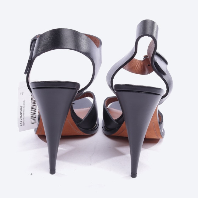 Image 9 of Heeled Sandals EUR 39,5 Black in color Black | Vite EnVogue