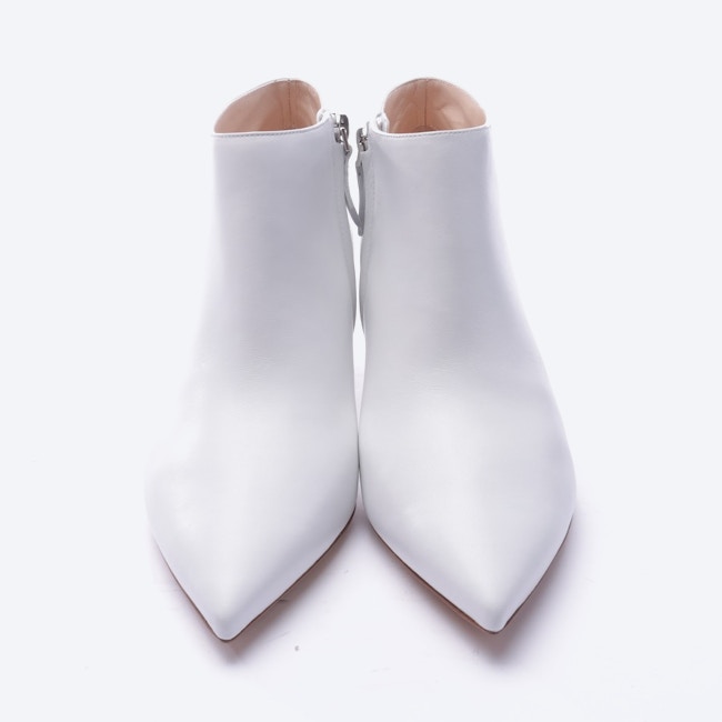 Image 2 of Ankle Boots EUR 37.5 White in color White | Vite EnVogue