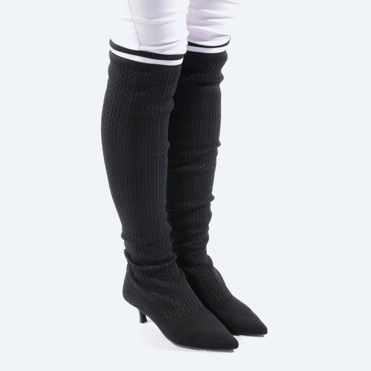 Image 1 of Overknee Boots EUR 36 Black in color Black | Vite EnVogue