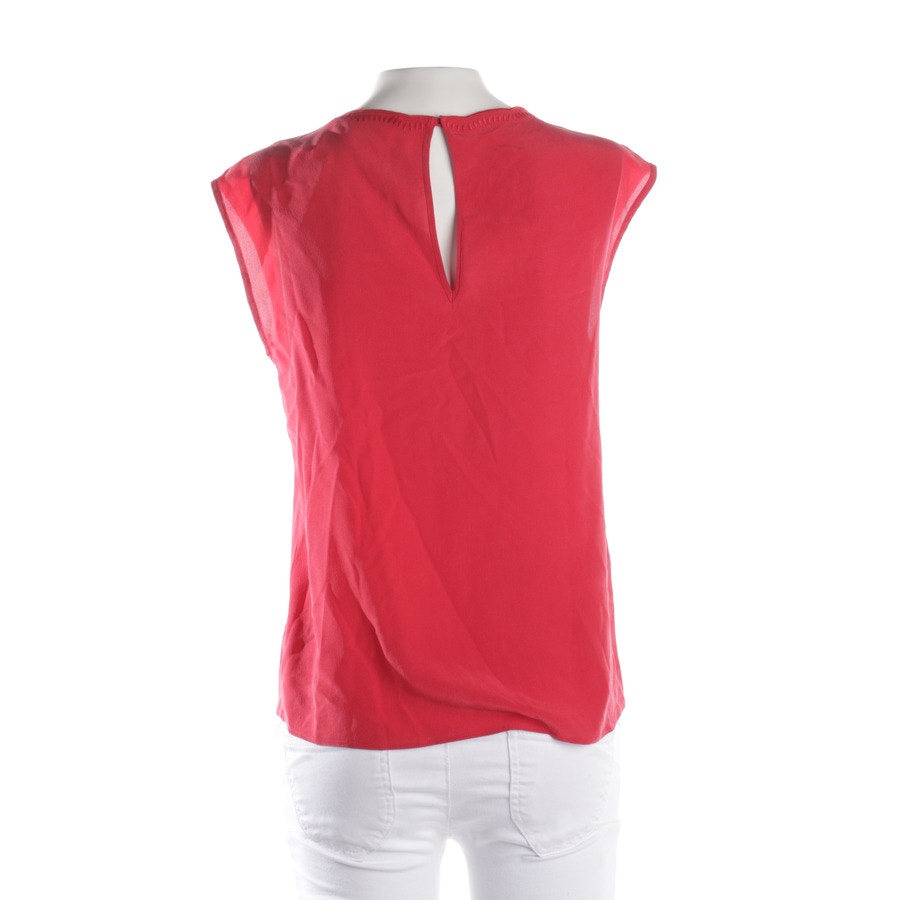 Image 2 of Silk Top 32 Red in color Red | Vite EnVogue