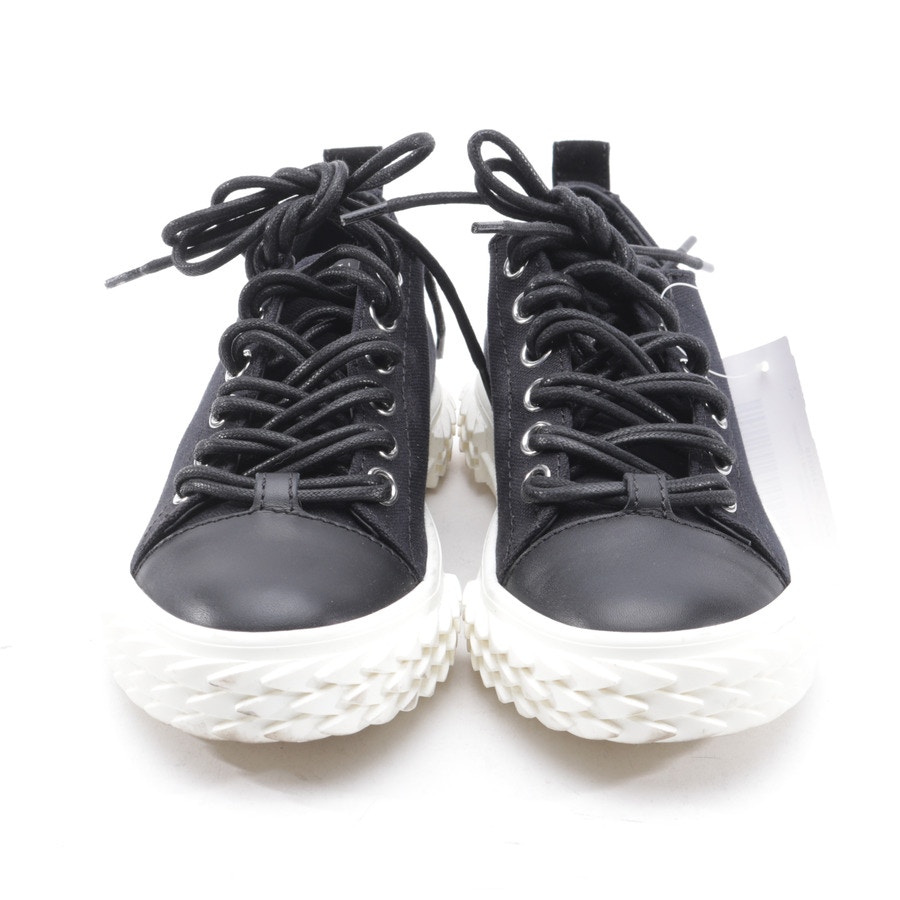 Bild 2 von Sneakers EUR 36,5 Schwarz in Farbe Schwarz | Vite EnVogue