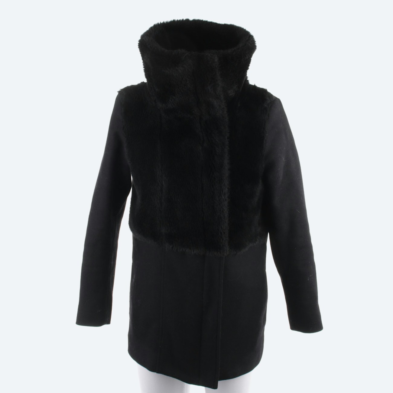 Image 1 of Winter Jacket 32 Black in color Black | Vite EnVogue