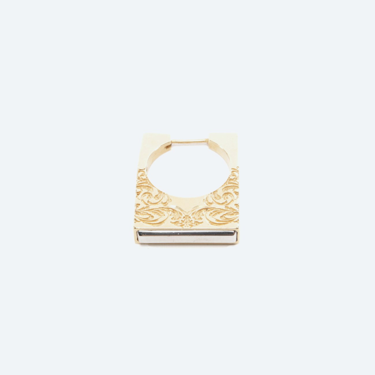 Image 1 of Earring Gold in color Metallic | Vite EnVogue