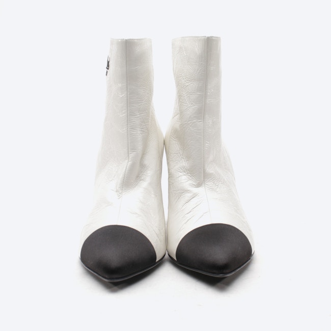 Bild 2 von Stiefeletten EUR 41 Weiß in Farbe Weiß | Vite EnVogue